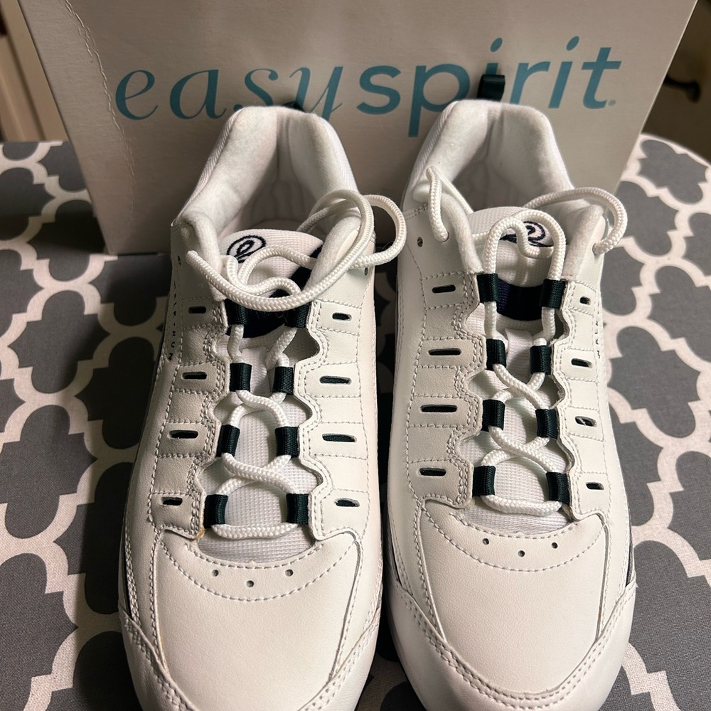 Easy Spirit White and Navy Colorway Athletic Shoes